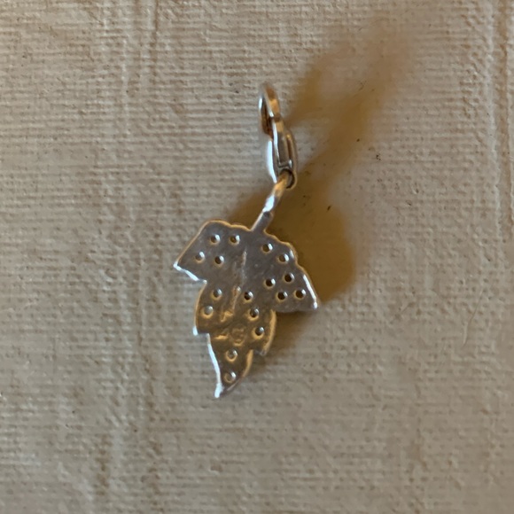 THOMAS SABO 925 Sterling Silver with Pavé Zirconia Leaf Charm - Picture 2 of 3